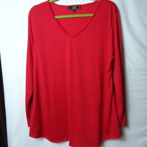 L&B Lucky & Blessed Red LS Raw Hem Top Medium
